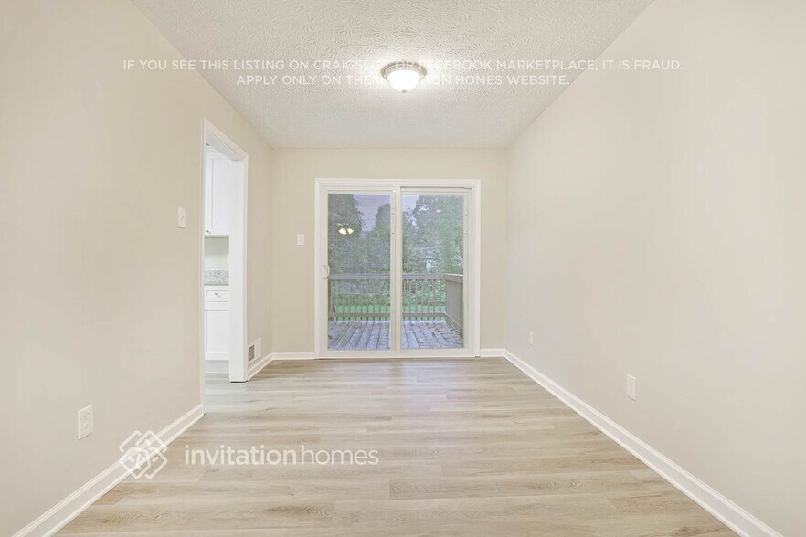 Building Photo - 3141 Flat Shoals Rd