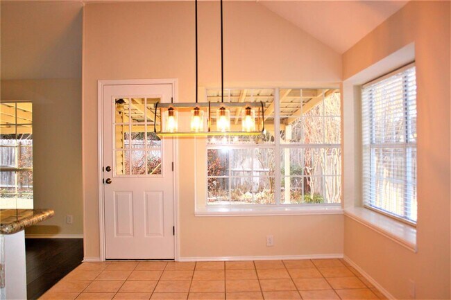Building Photo - 9026 Brimstone Ln