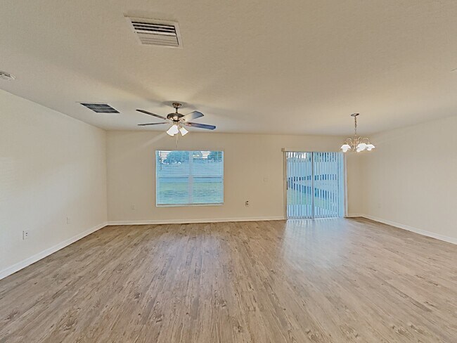 Building Photo - 7774 Broad Pointe Dr