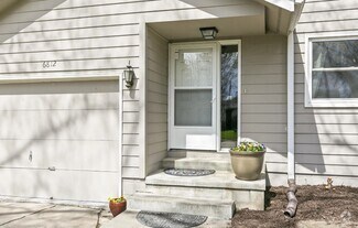 Building Photo - Charming Ranch Home For Rent Near Aksarben