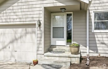 Building Photo - Charming Ranch Home For Rent Near Aksarben