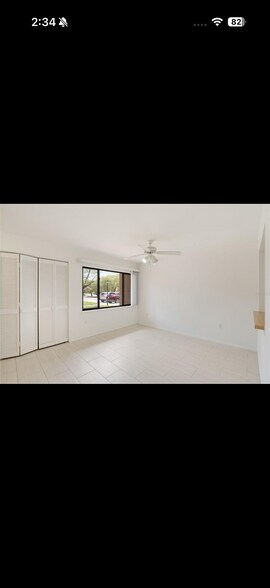 Building Photo - 926 Sunridge Dr
