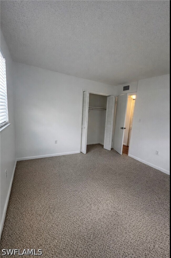 Building Photo - 3325 Arpt Rd S