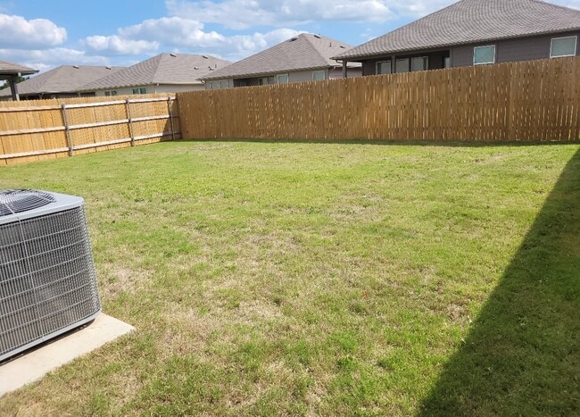 Building Photo - 15205 Upland Willow Rd