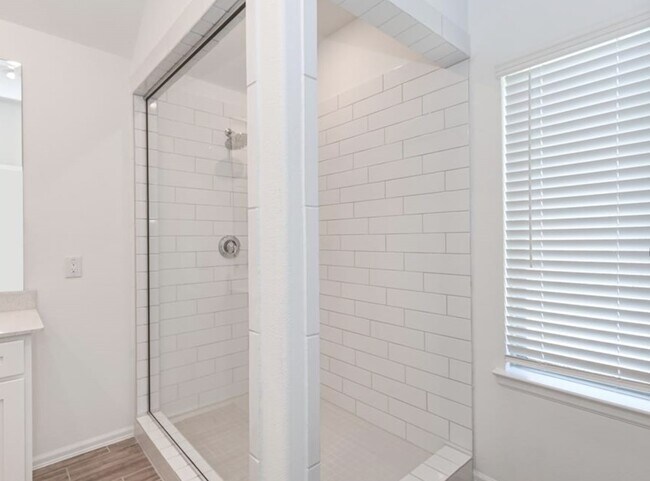 Building Photo - 530 Dry Fork Ln
