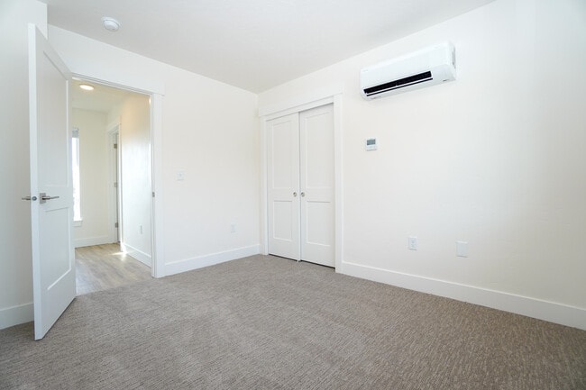 Building Photo - 4629 N Iota Ln