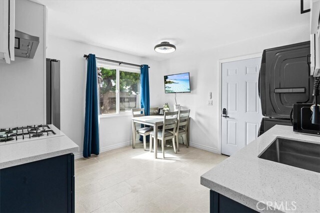 Building Photo - 1099 Bonita St