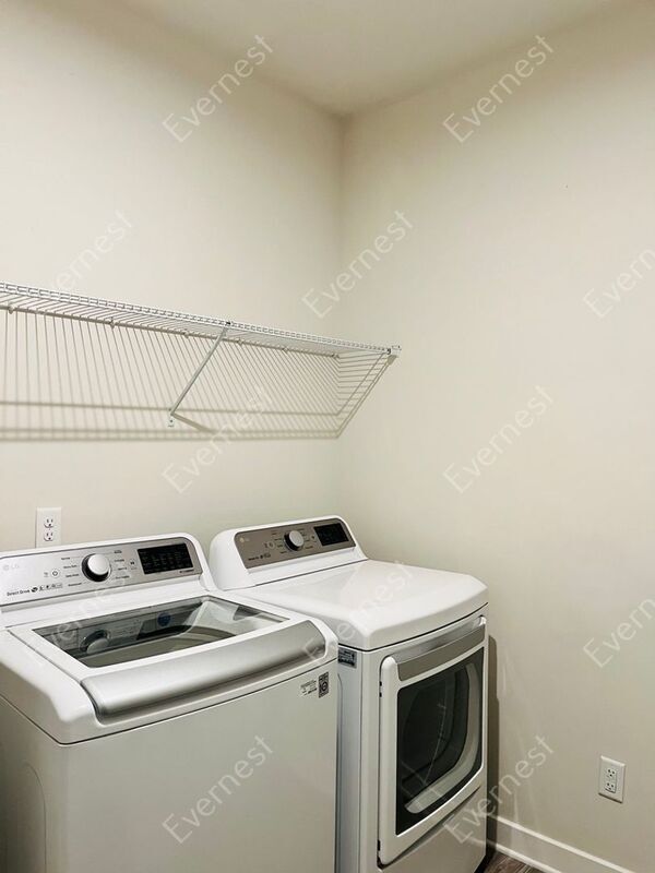 Building Photo - 9744 Katz Ln