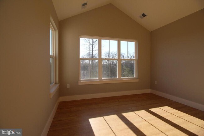 Building Photo - 224 Mill Race Dr