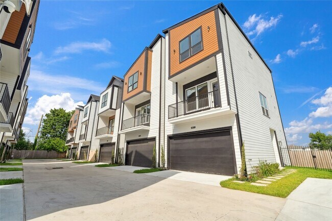 Building Photo - 4013 Griggs Rd