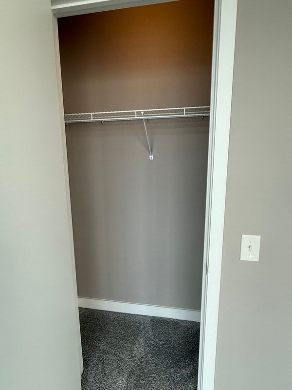 Building Photo - 11 W Grand Ave