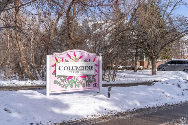 Building Photo - Columbine Townhomes