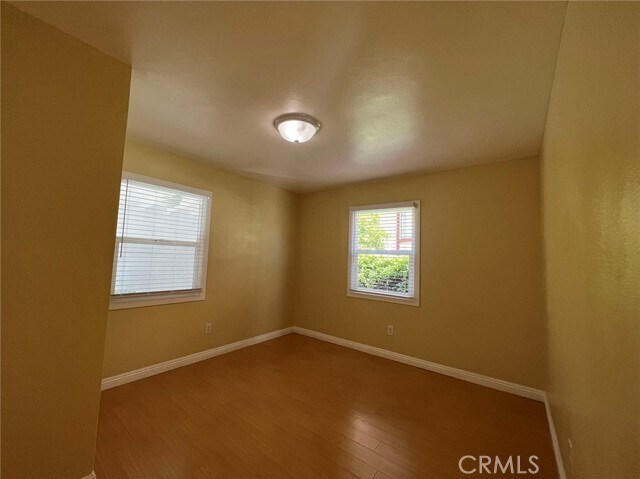 Building Photo - 233 S Ramona Ave
