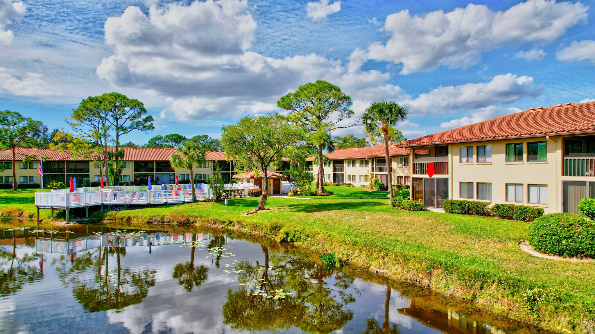 Serene setting overlooking lake - 5224 Lake Village Dr