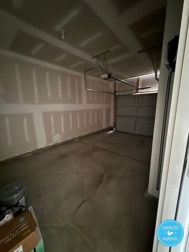 Building Photo - 3721 Landshire View Lane