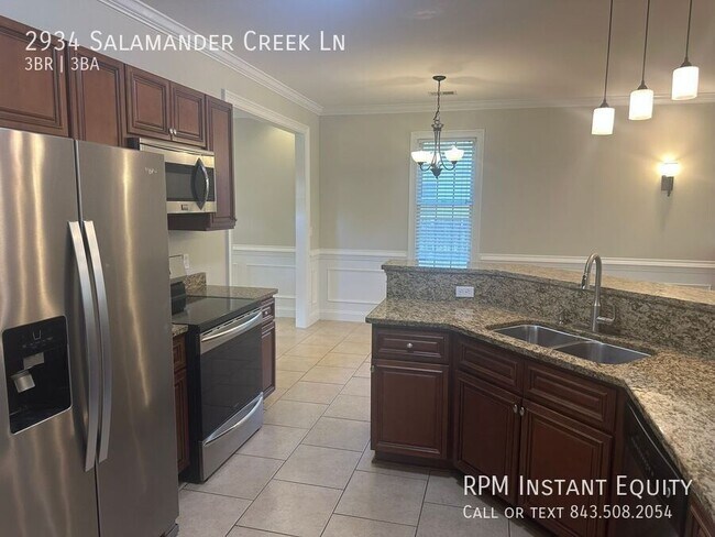 Building Photo - 2934 Salamander Creek Ln