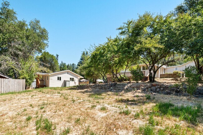 Building Photo - Sunny and Charming Boulder Creek Retreat - Modern Living on a Shared Property