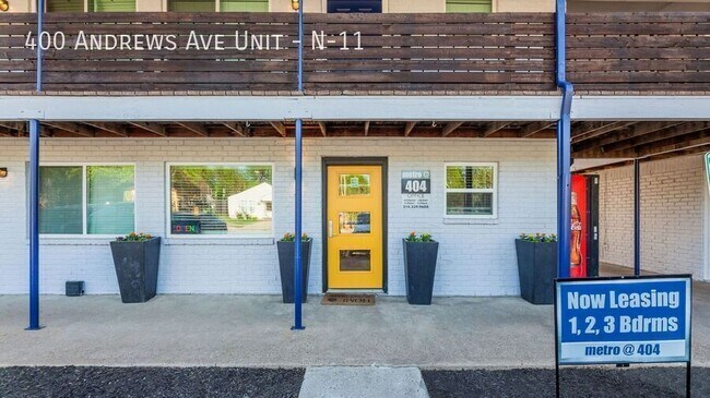 Building Photo - 400 Andrews Ave