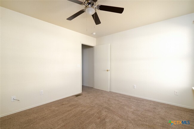 Building Photo - 1500 Bacon Ranch Rd