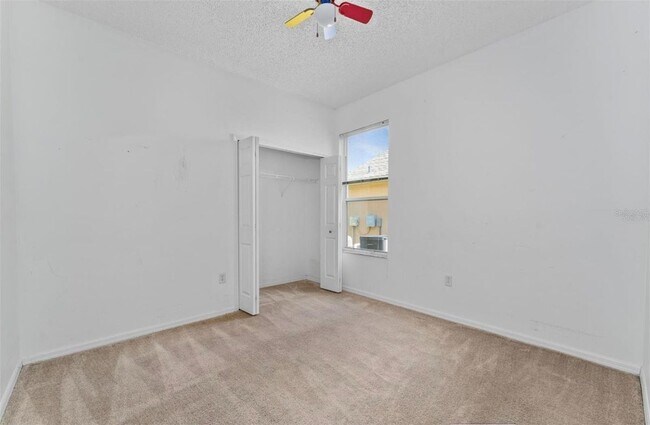 Building Photo - 135 Langham Dr