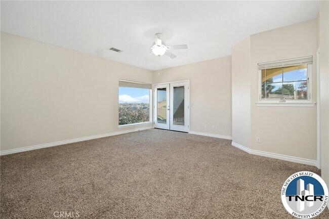 Building Photo - 17998 Vista Point Dr
