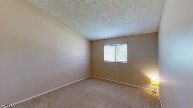 Building Photo - 6300 Sugar Bush Ln