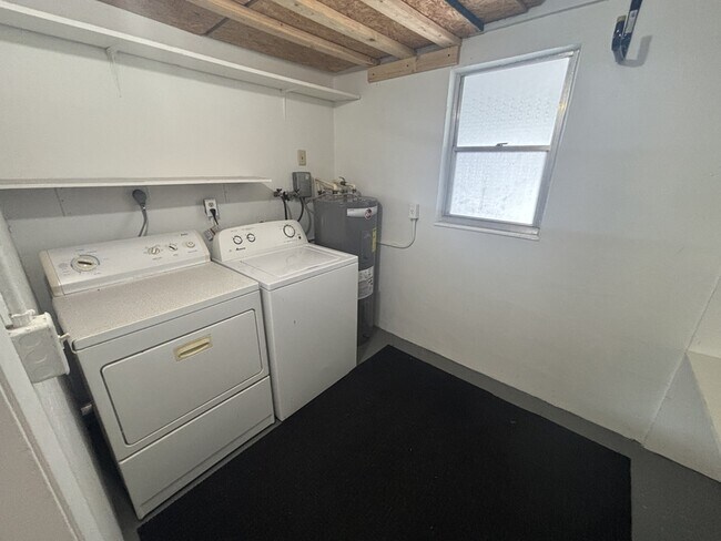 Building Photo - 3267 Westford Ln