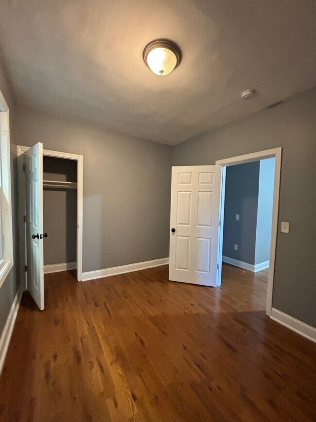 Building Photo - 18 N 19th St