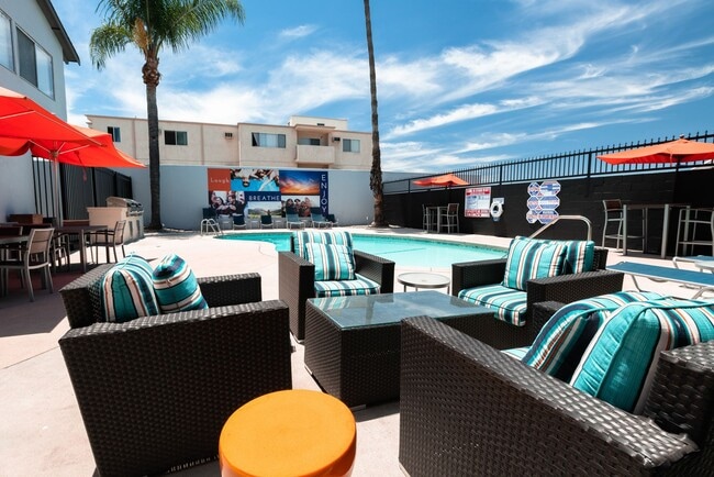 Primary Photo - 18400 Prairie Street