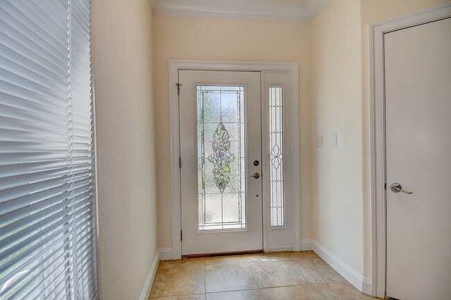 Building Photo - CHICKS BEACH CONDO FOR RENT - VIRGINIA BEACH!