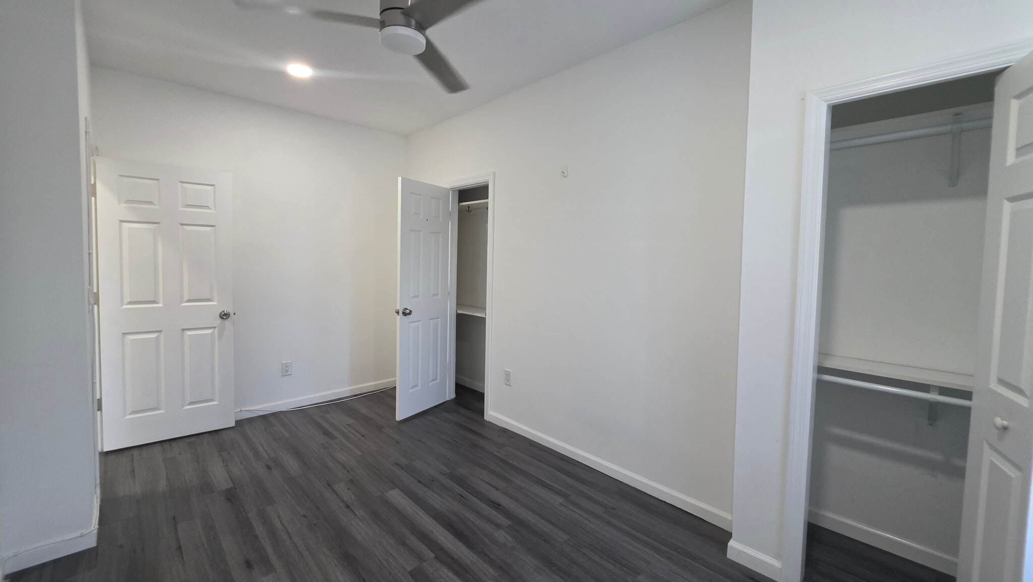 Building Photo - 176 Bartholdi Ave