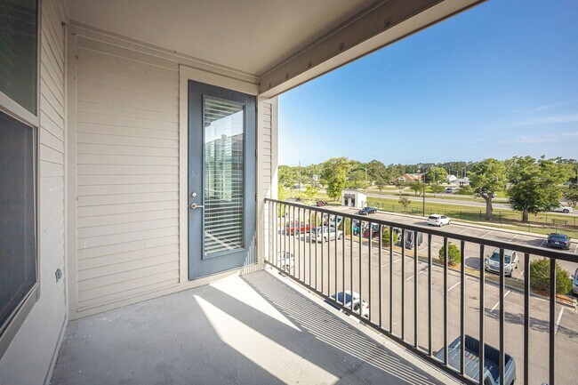 Building Photo - 2501 Bienville Blvd