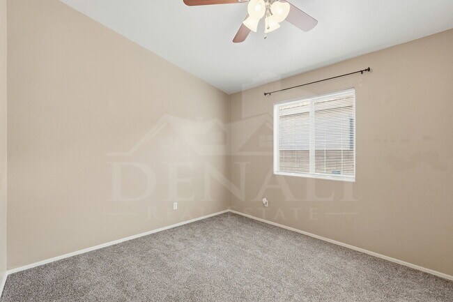 Building Photo - 2339 W Dillon Rd