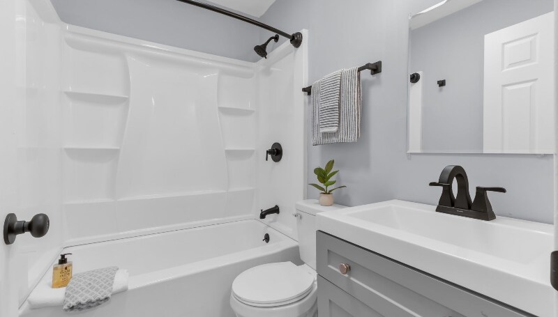 Building Photo - 618 Harpeth Bend Dr