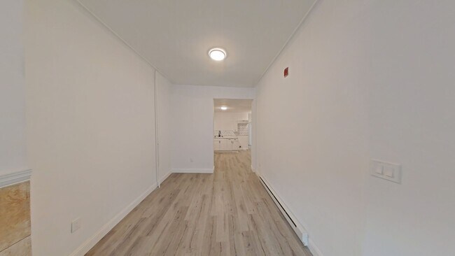 Building Photo - 2438 N 20th St