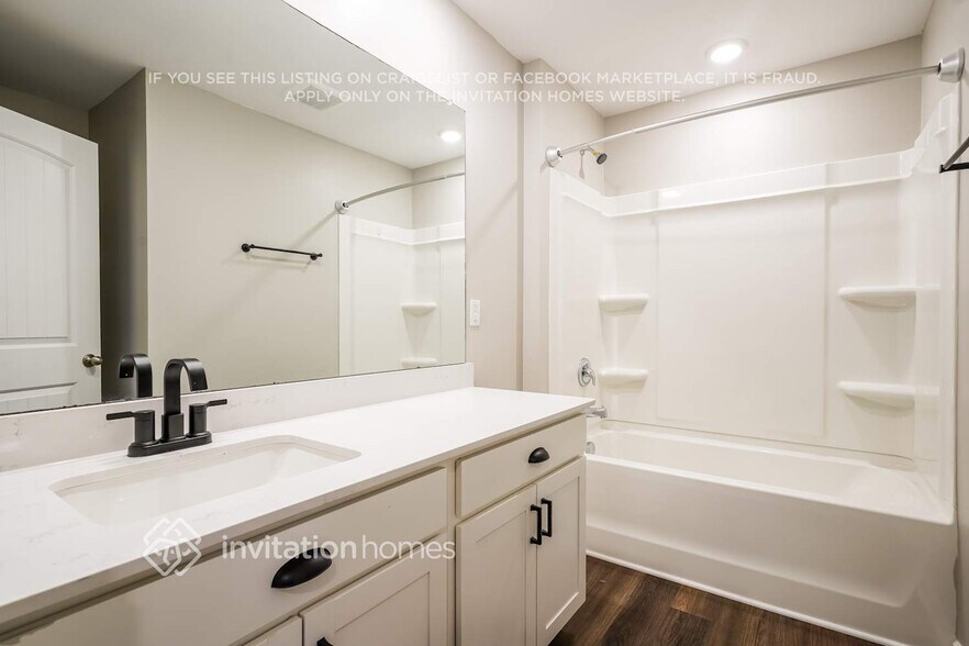 Building Photo - 7288 Scotlyn Wy