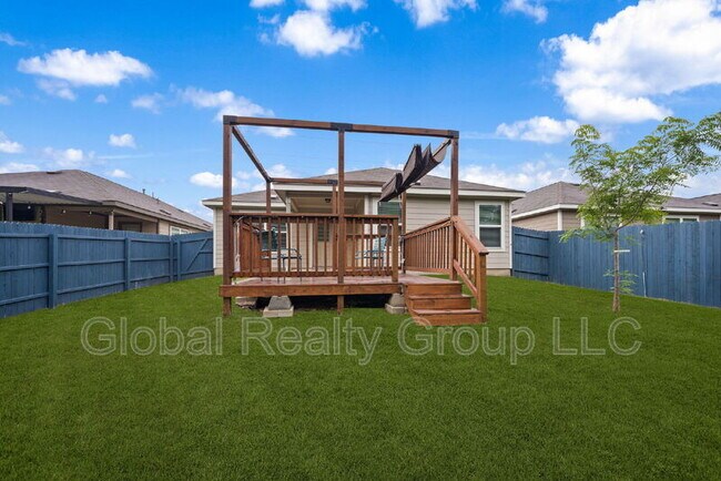 Building Photo - 14947 Cheshire Way