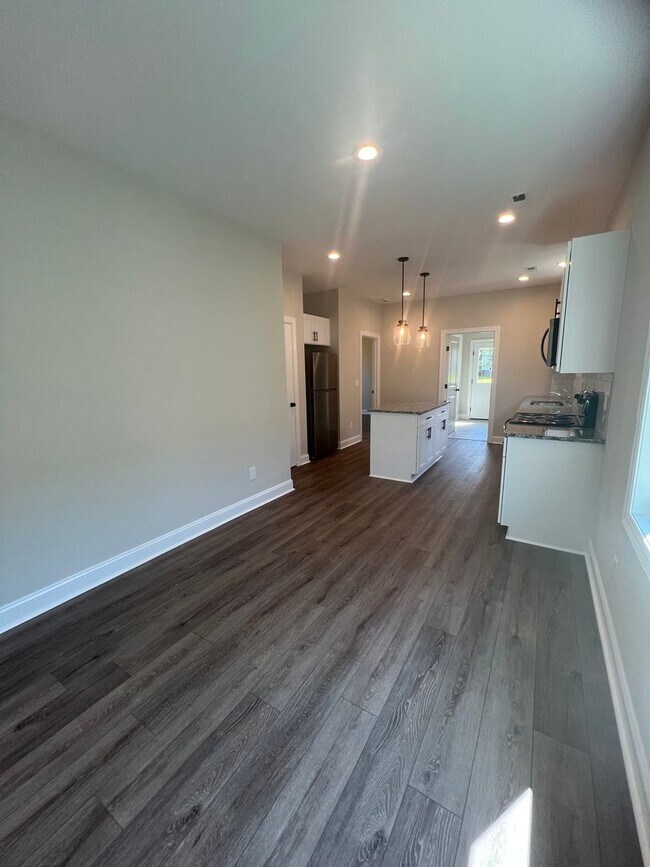 Building Photo - New Construction 3 Bedroom Home