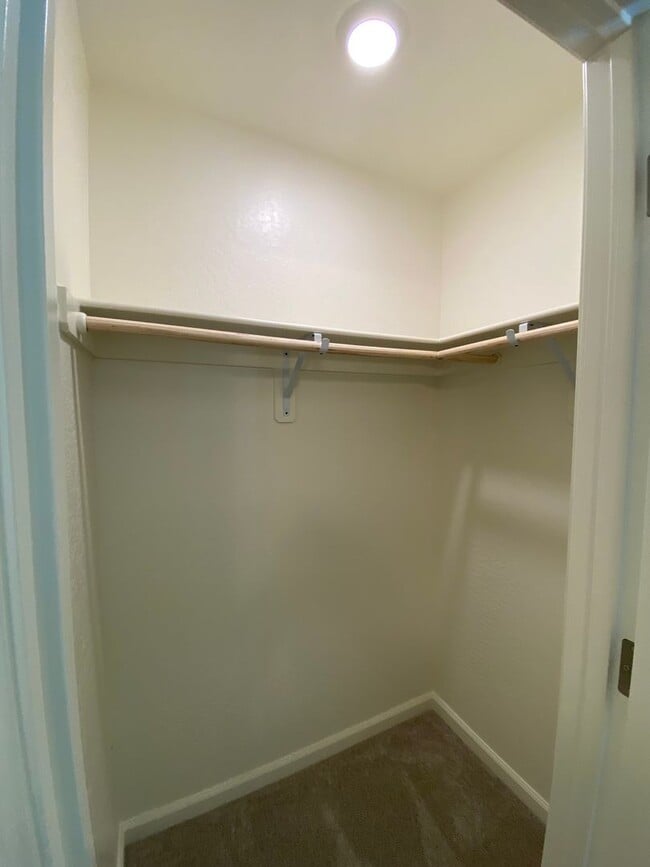 Building Photo - Tulare smart home, DR HORTON built home coming soon! Energy efficient