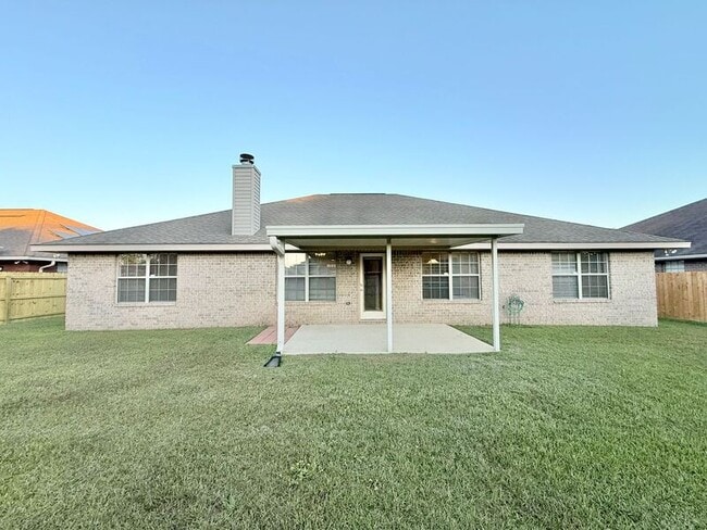 Building Photo - 5994 Autumn Pines Cir