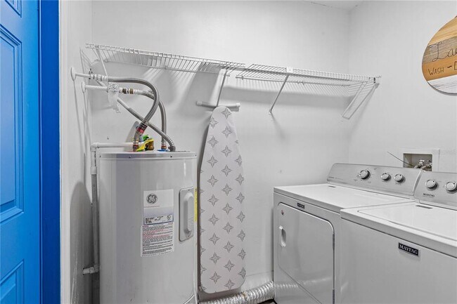 Building Photo - 2819 Marconi St