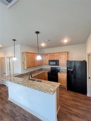 Building Photo - 214 Lasso Cir