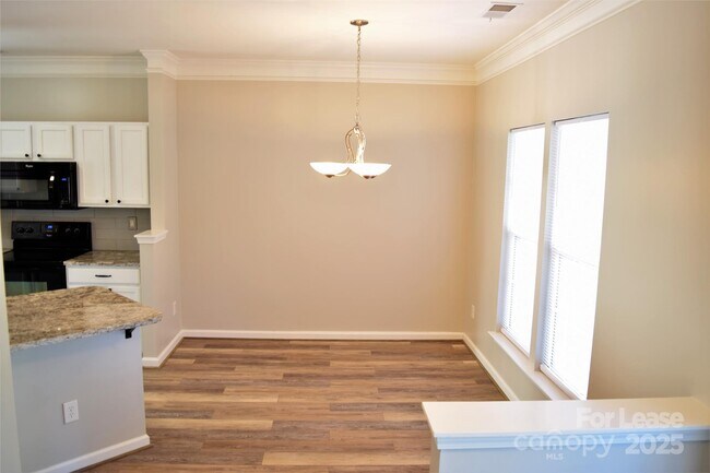 Building Photo - 122 Talbert Town Loop
