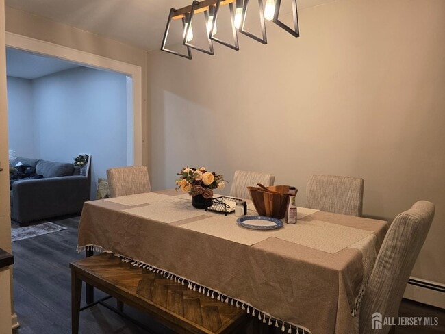 Building Photo - 83 John St