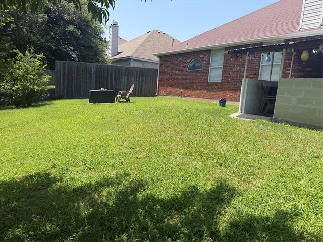 Building Photo - 4214 Carrington Dr