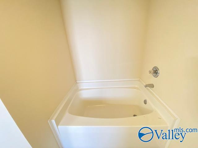 Building Photo - 4828 SE Canterwood Dr