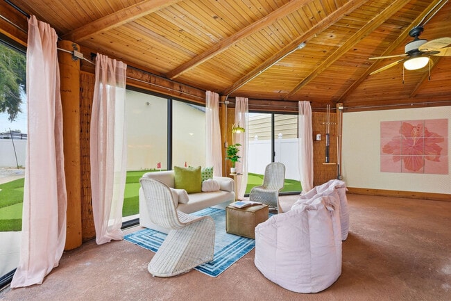 Building Photo - 11988 117th St N