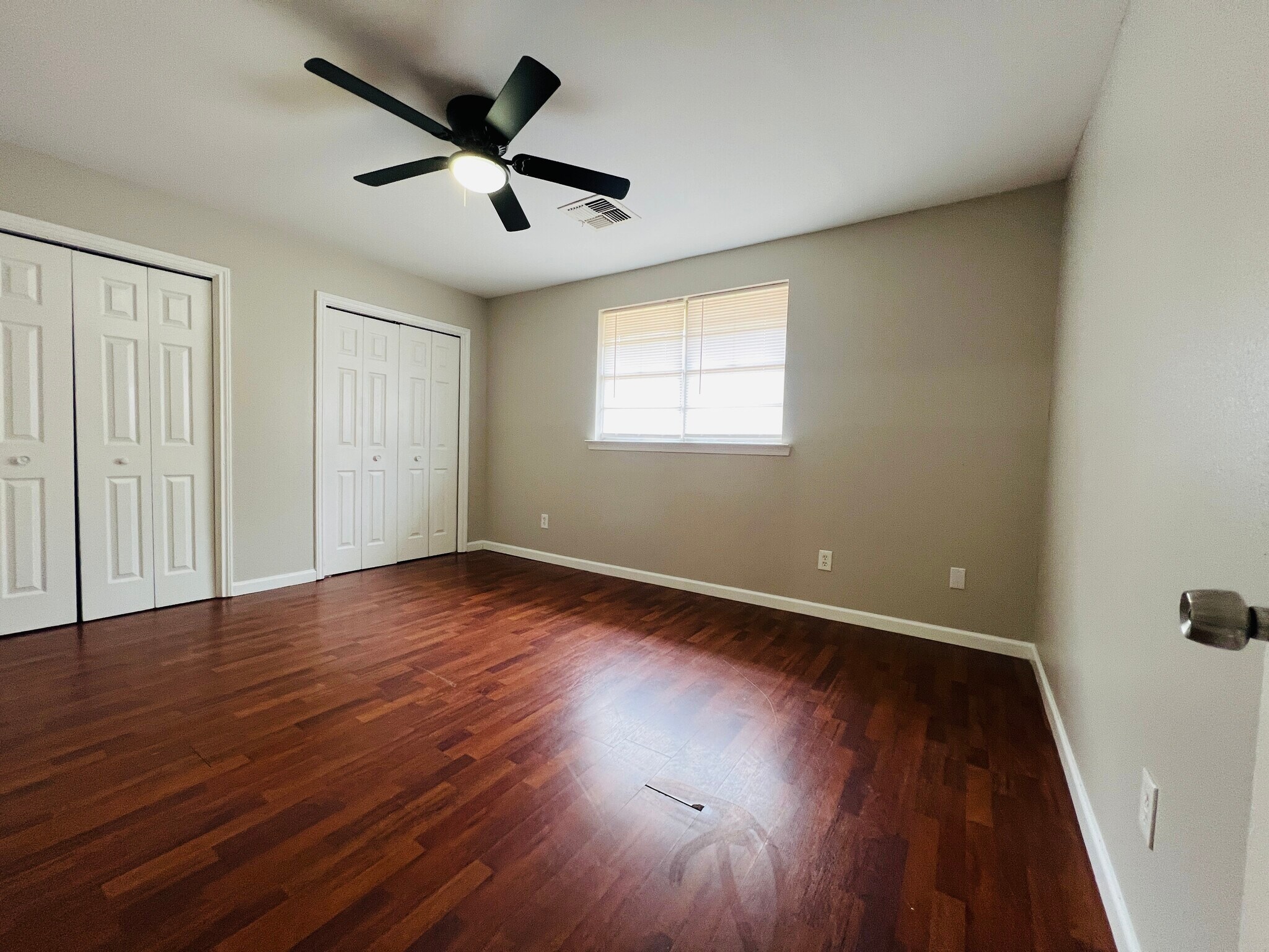 Main Bedroom - 2624 Huntsville St