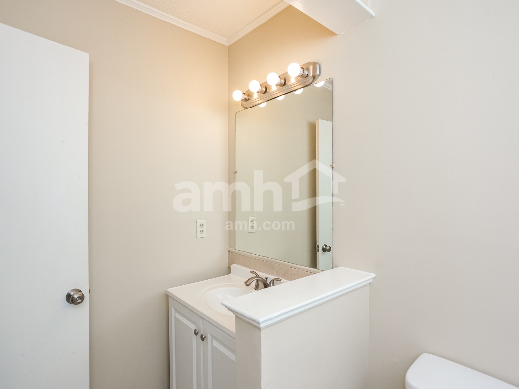 Building Photo - 3831 Innsbrook Dr