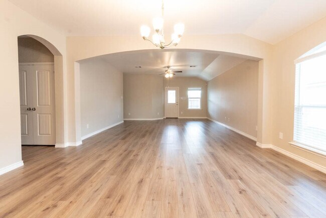 Building Photo - 1022 Fannin St